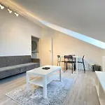 Central Apartment In Vienna Near Metro